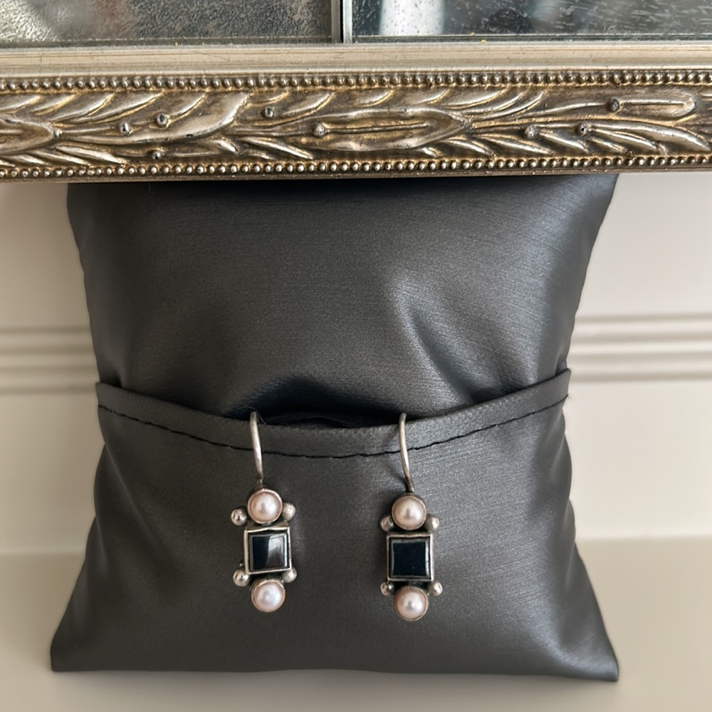 JANICE GIRARDI DESIGN sterling silver earrings